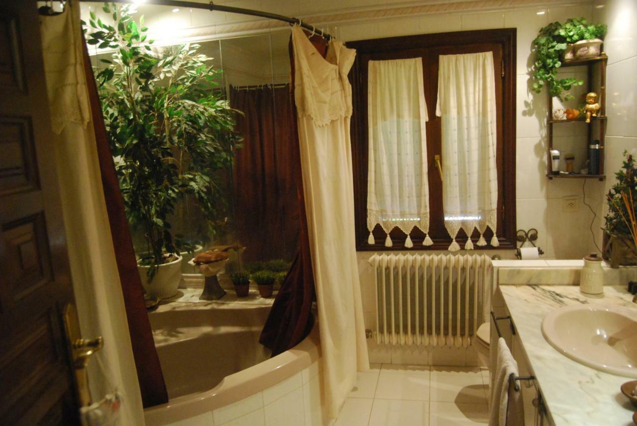 El Campillo Villa Pelabravo ภายนอก รูปภาพ